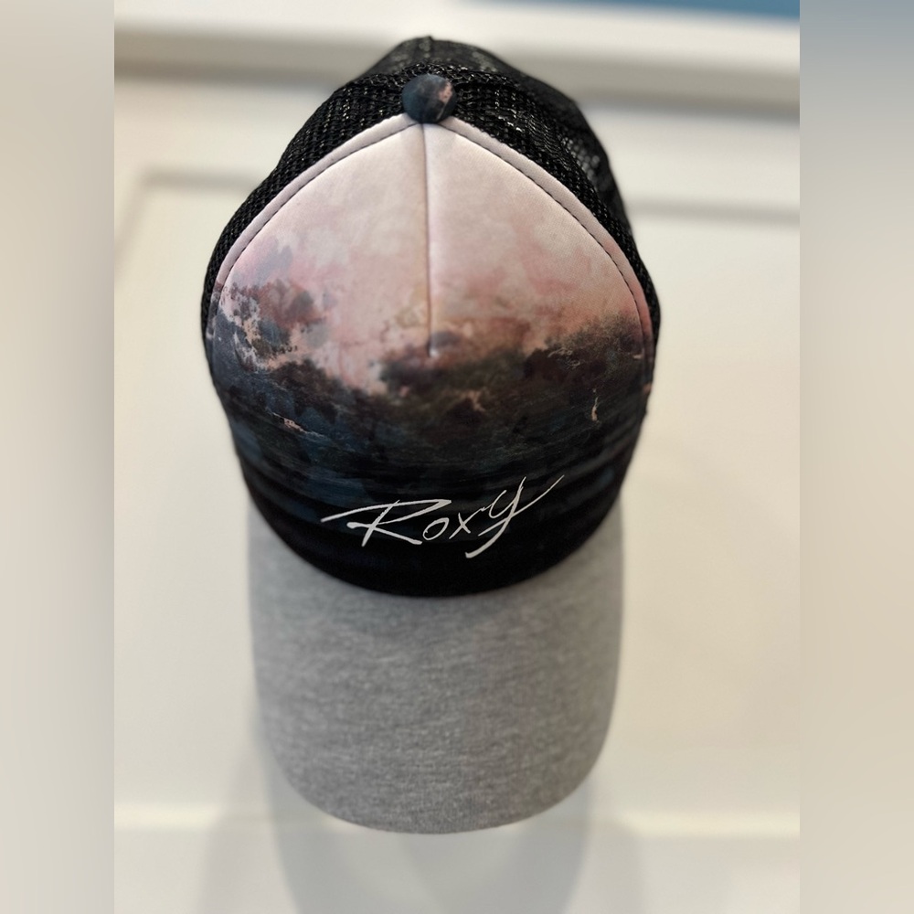 Roxy Trucker Hat